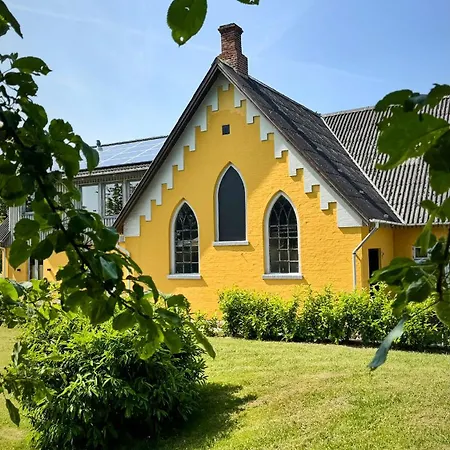 Spacious Vacation - Close To Sea And Nature Hejls